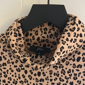 JCREW NEVER WORN: Tissue turtleneck in leopard